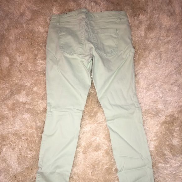 Express jeans. - Picture 3 of 3